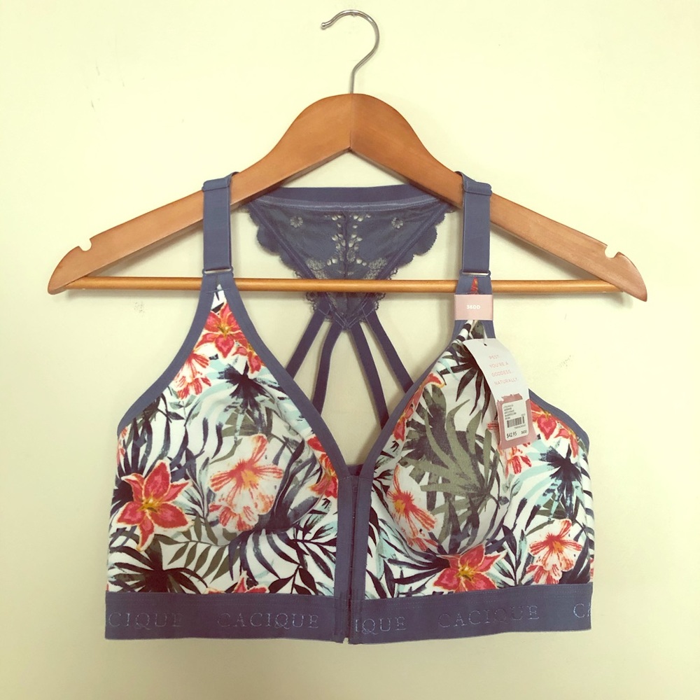 NWT Floral Front Clasp Racerback Wireless Bra